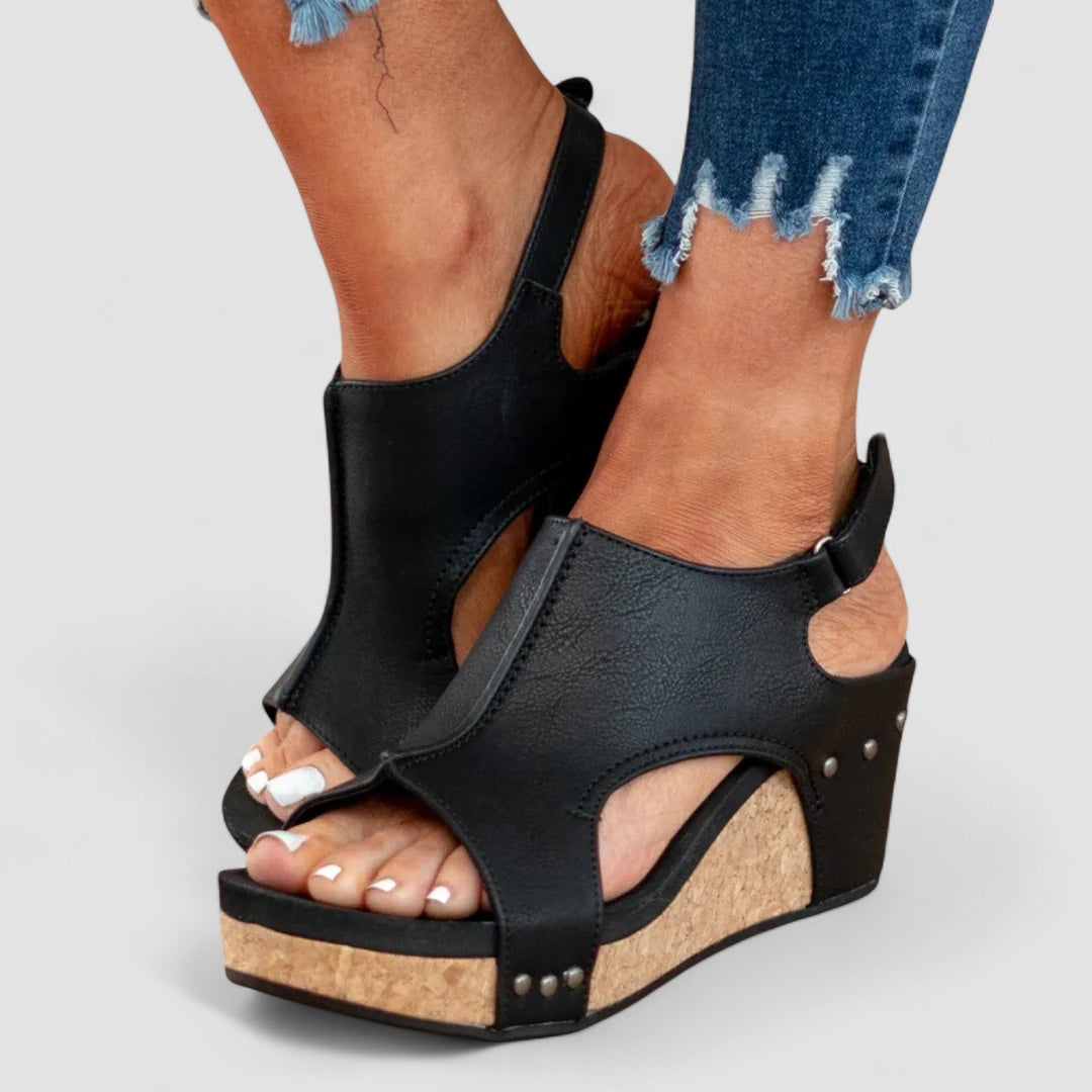 Sara | Sandalias Elegantes y Cómodas Petra