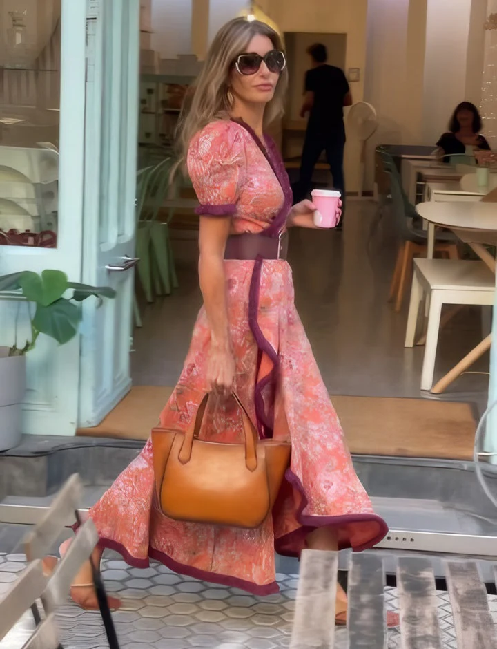 Laia | Maxivestido rosa con estilo y mangas cortas