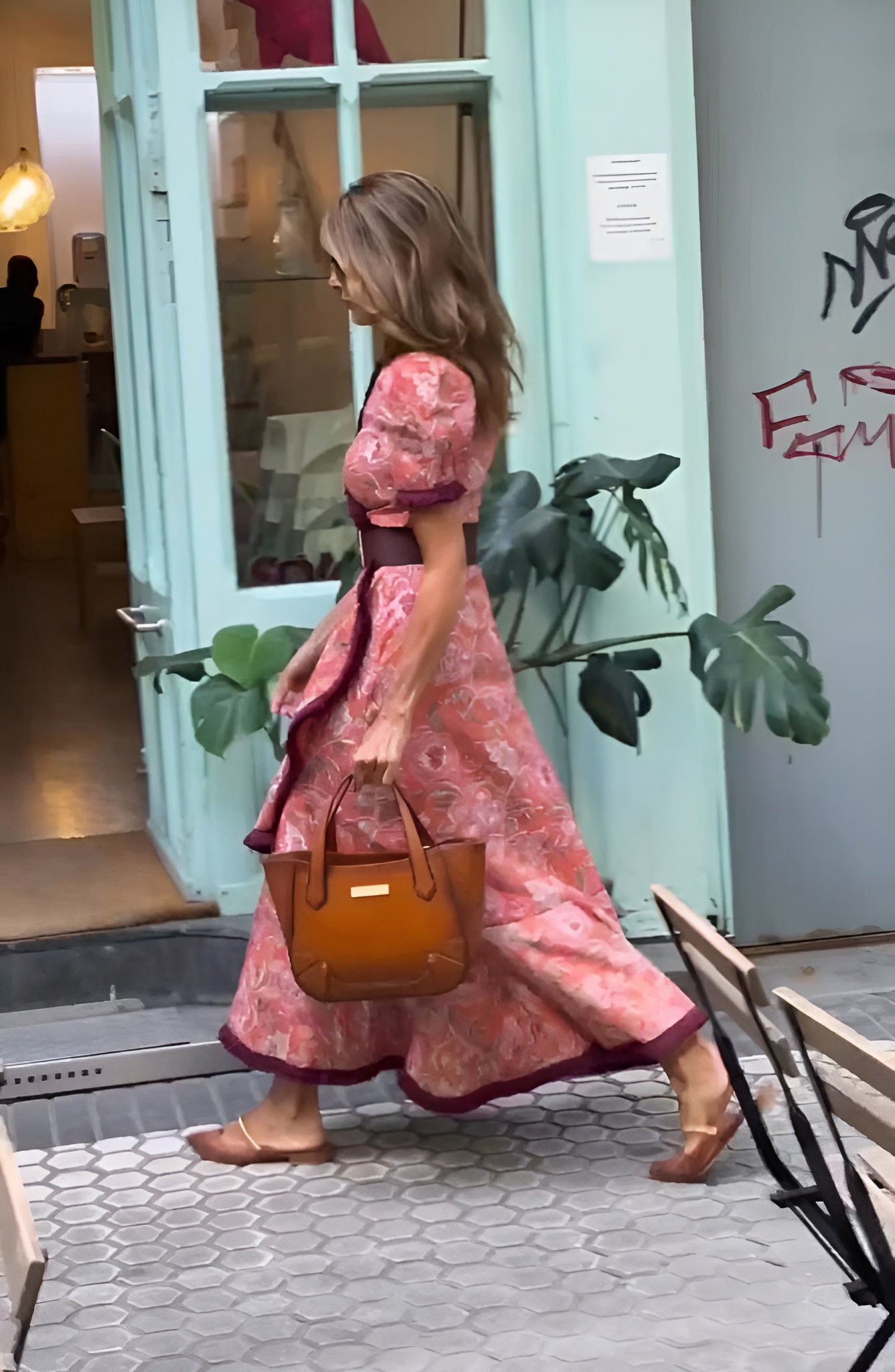 Laia | Maxivestido rosa con estilo y mangas cortas