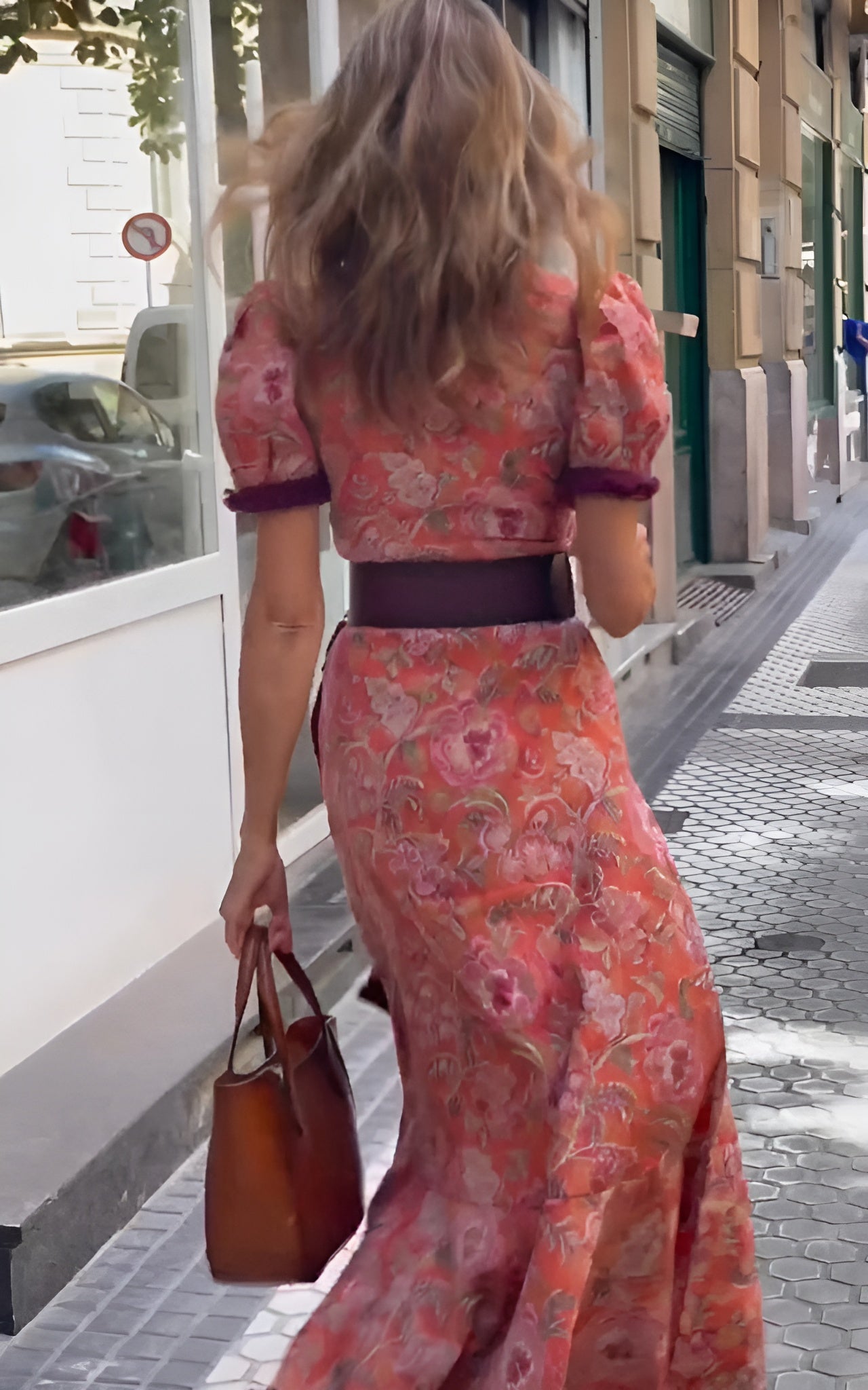 Laia | Maxivestido rosa con estilo y mangas cortas