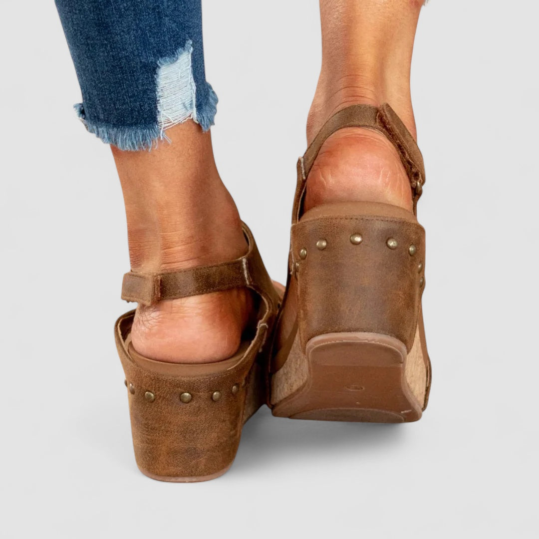 Sara | Sandalias Elegantes y Cómodas Petra