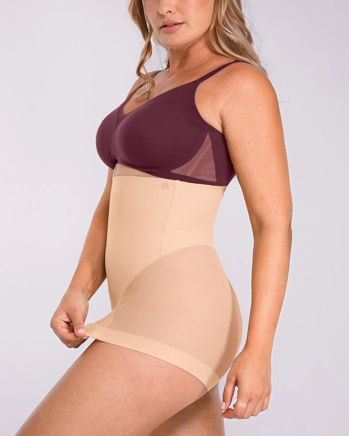 Isabella | Faja Corta MeshSmooth Levanta Glúteos