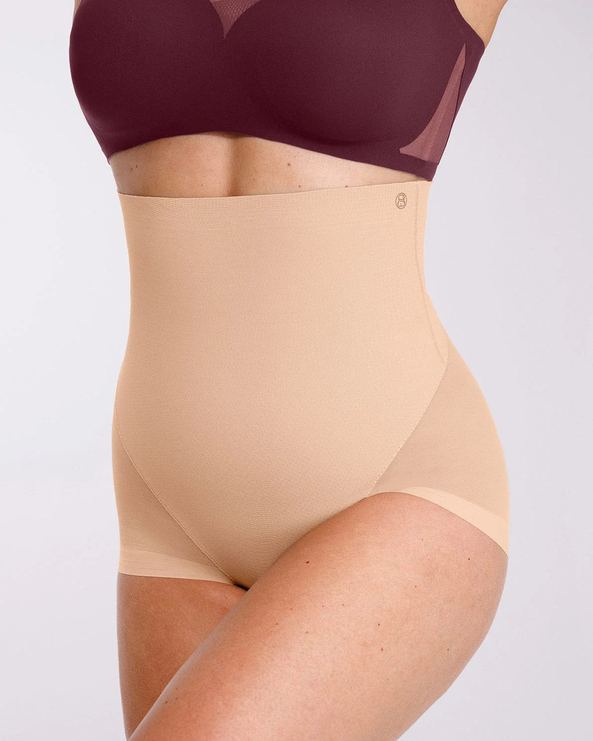 Isabella | Faja Corta MeshSmooth Levanta Glúteos