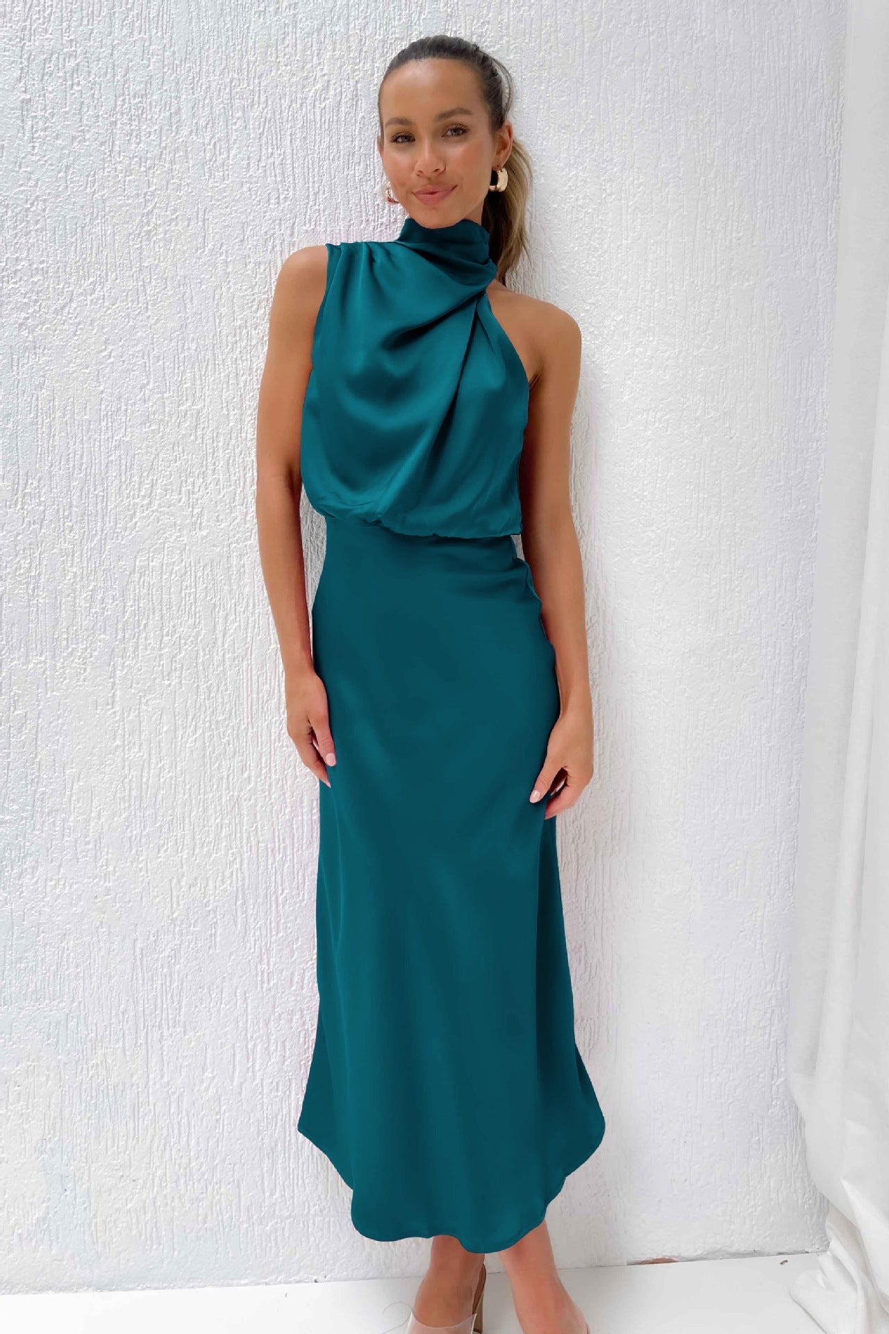Lydia | Vestido Largo con Cuello Halter