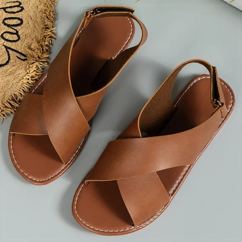 Siena | Sandalias clásicas con tira cruzada y ajuste cómodo