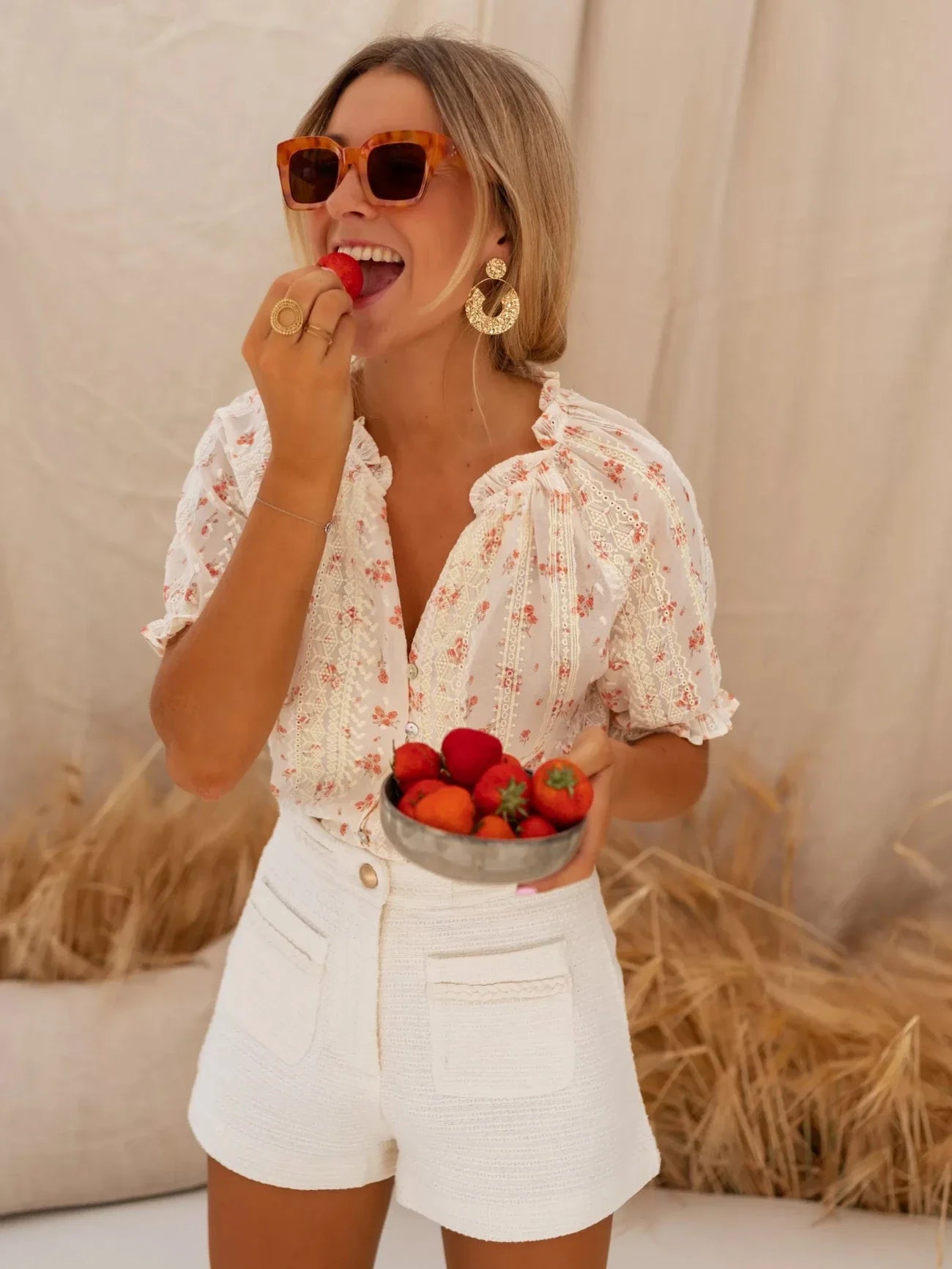 ELINA™ | LA BLUSA DE FLORES