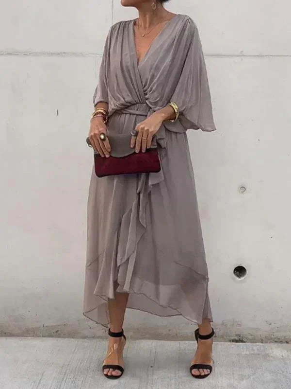 Monica™ | Elegante Vestido de Chifón de Seda con Atractivo Escote en V