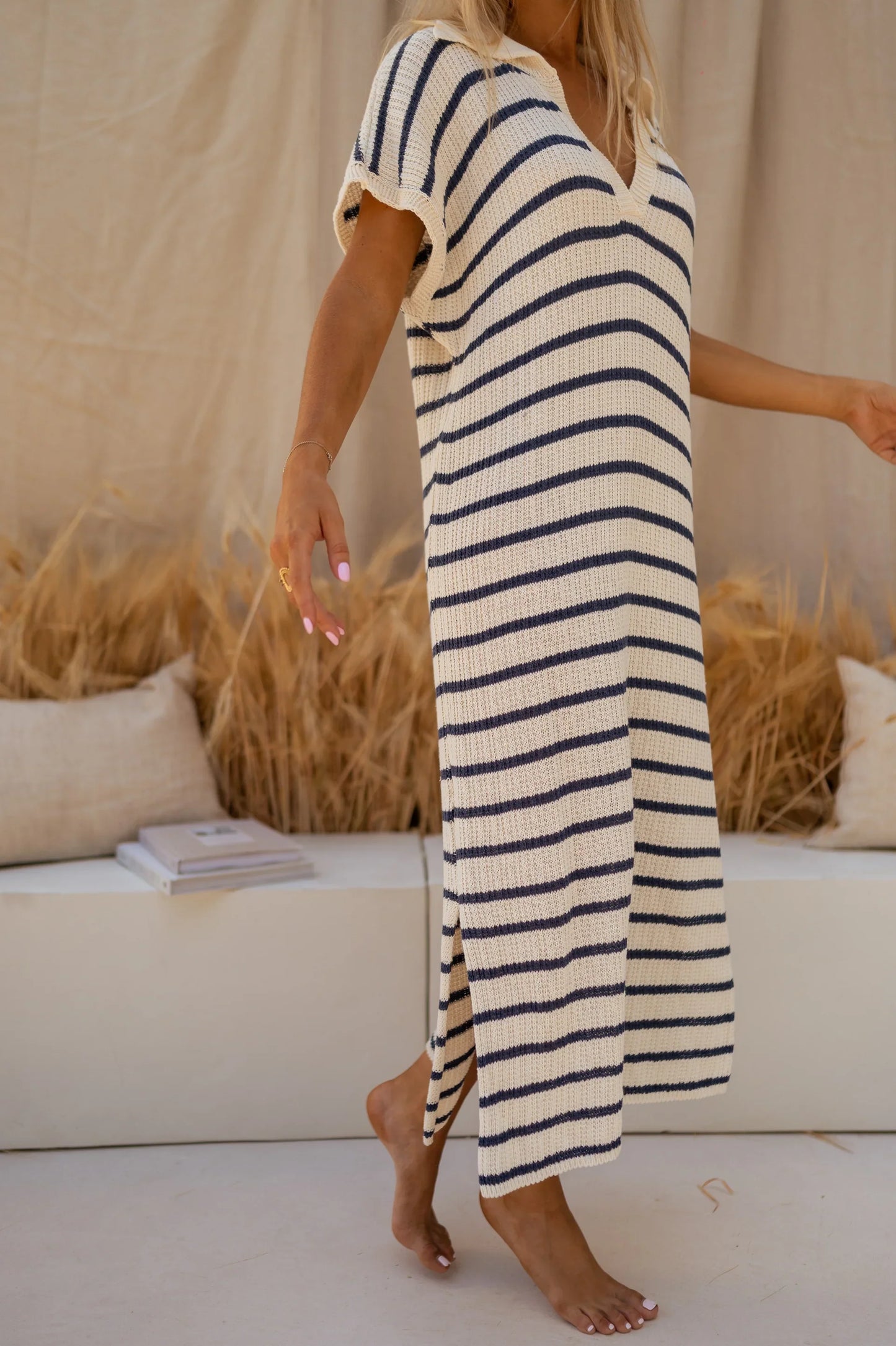 SOPHIA™ | EL VESTIDO DE PUNTO A RAYAS