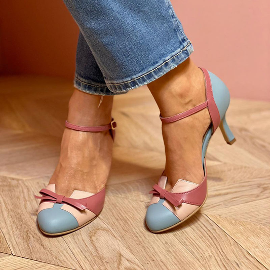 Bellarosa | Sandalias coloridas con nudo y tira, de punta redonda