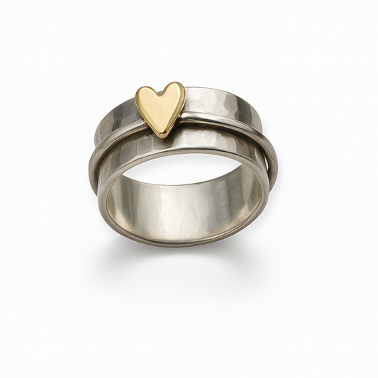 Anillo de Plata con Corazón Dorado Vintage