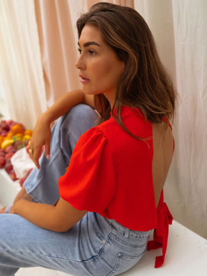 LORENA™ | BLUSA CORTA