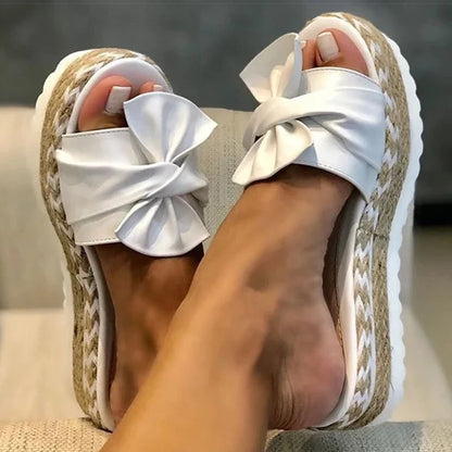 Soleil | Sandalias de plataforma con lazo y energía veraniega