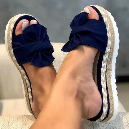 Soleil | Sandalias de plataforma con lazo y energía veraniega